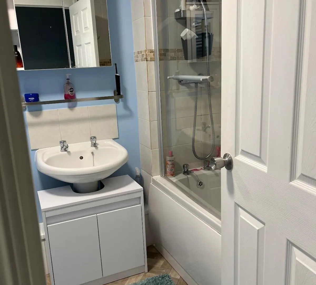 3 Bedroom House For Up To 5 People Exeter Casa de Férias