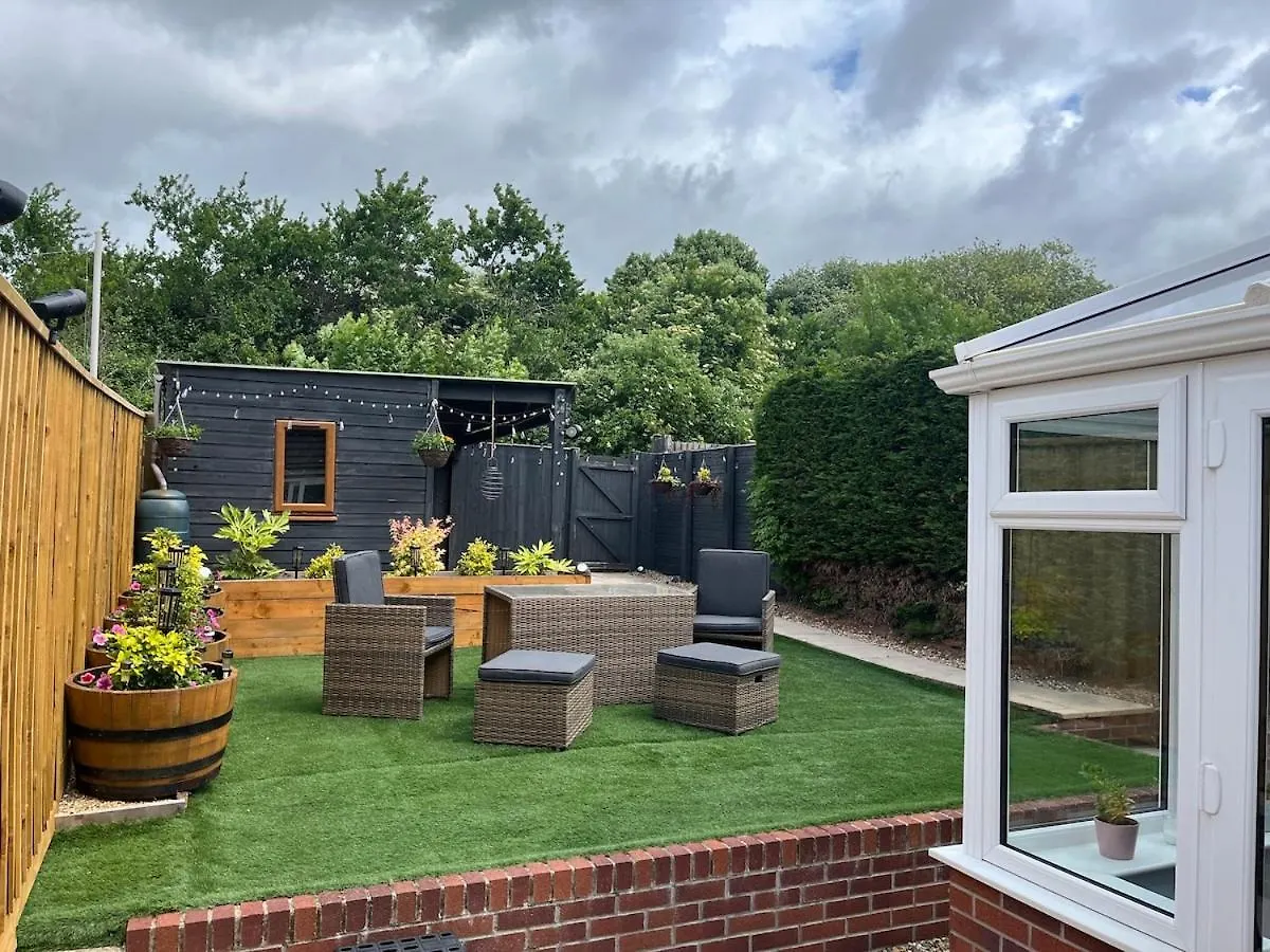 3 Bedroom House For Up To 5 People Exeter Casa de Férias